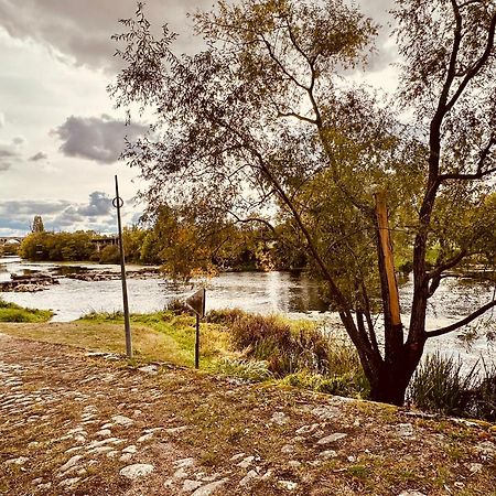 L'Escale En Amerique - Home Homy Saint-Florent-sur-Cher エクステリア 写真
